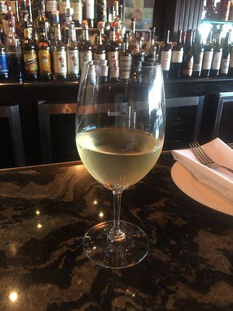 Yan's China Bistro & Bar